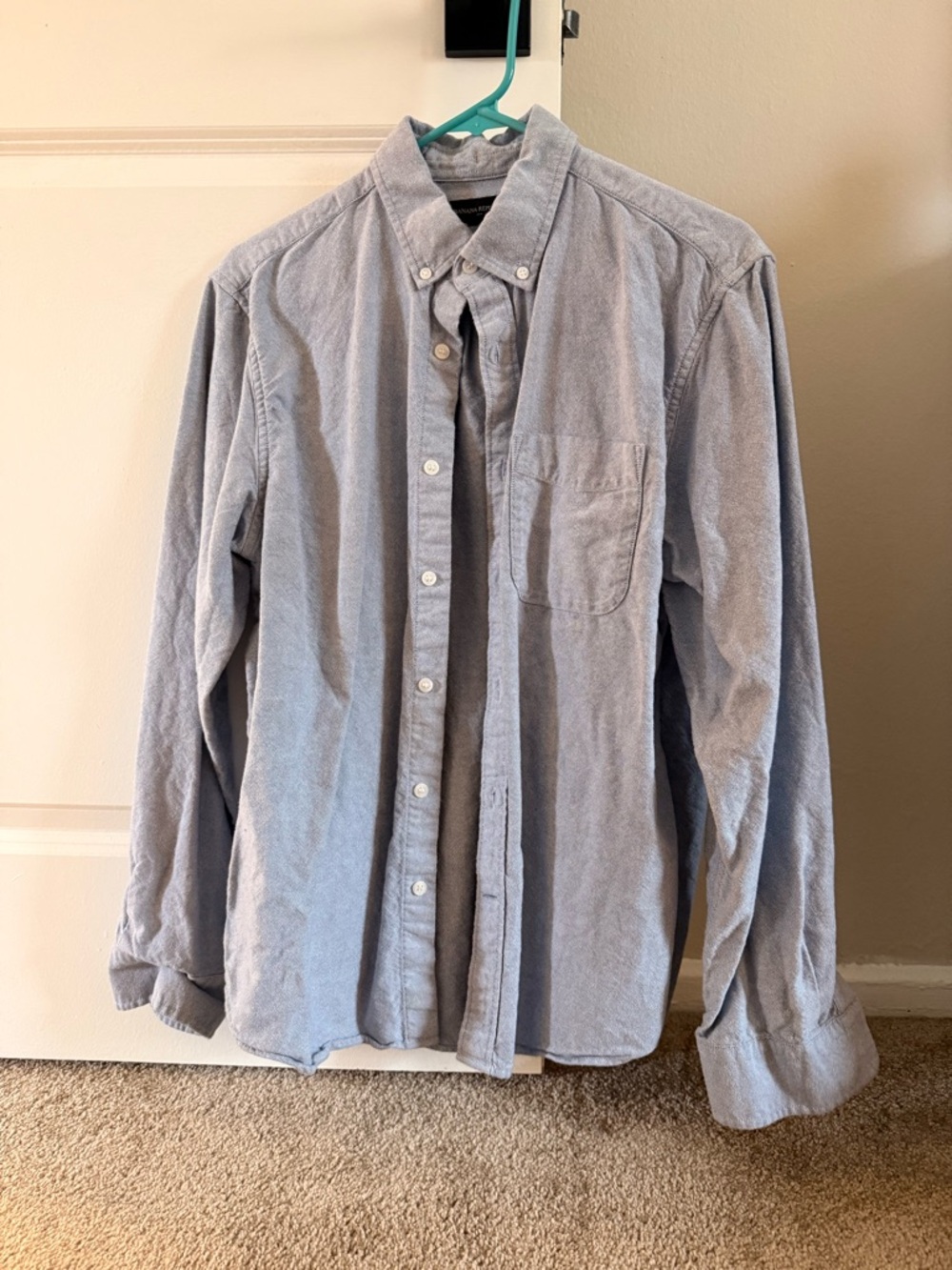 Classic Light Blue Banana Republic Long Sleeve